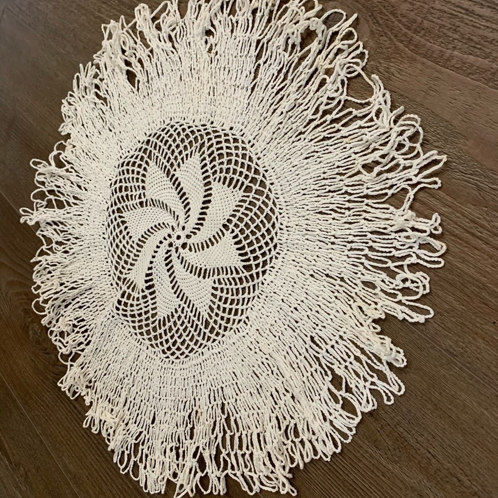 Doily - Picture 4 of 4